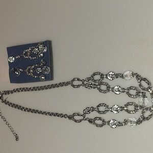 New Elegant Silvertone Necklace and Earring Set With Rhinestones And Clear Beads